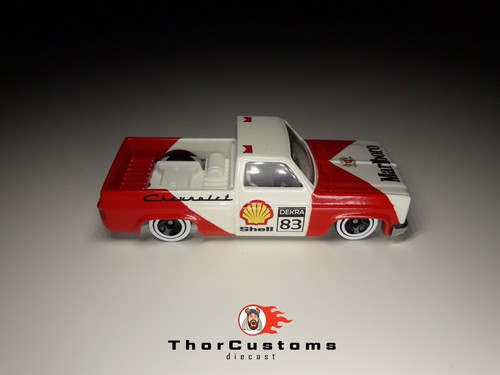 Hot wheels chevy silverado - hot,