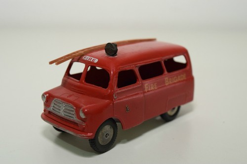 Corgi toys 423 bedford fire - corgi,