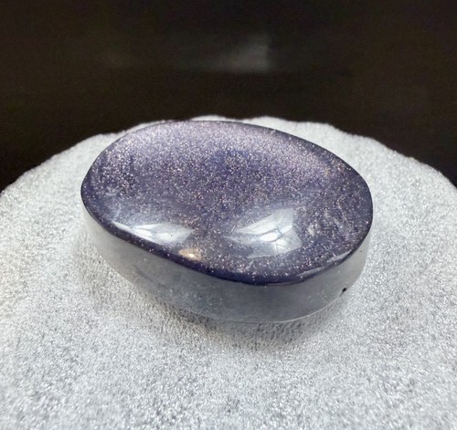 Crystal blue sand stone palm - crystal,