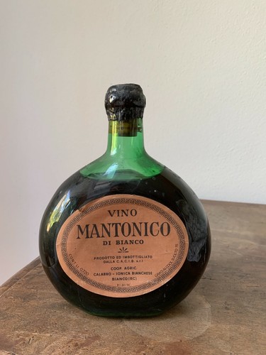 Vino mantonico bianco - di,