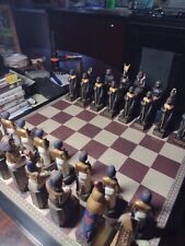Scacchiera Egitto Con Statuette Di Piombo