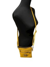 Borsa a tracolla Mia K Collection borsa gialla ecopelle tracolla regolabile 