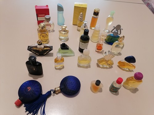 Lotto miniature di - 25,