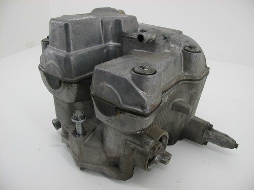 Testata motore cilindro