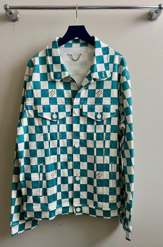 Authentic louis vuitton - vuitton, green