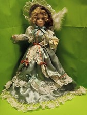 Bambola Porcellana e Raso