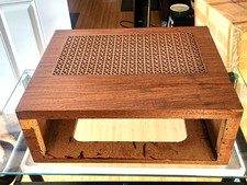 Mobiletto vintage in legno