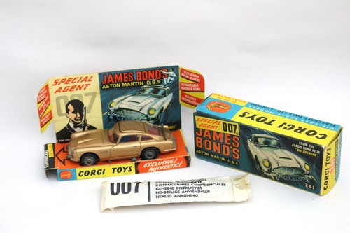 Corgi toys 261 - toys, james