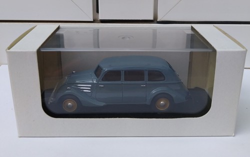 Peugeot 402 commerciale - 402,