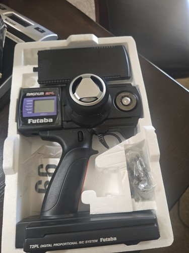 Futaba magnum 2pl transmitter - futaba,