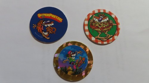 Tre diversi pogs mascotte - tre,