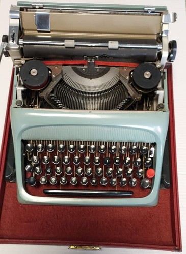 Macchina scrivere olivetti - scrivere,