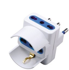 ADATTATORE TRIPLA 16A PRESE