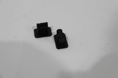 Clip fissaggio assetto interno