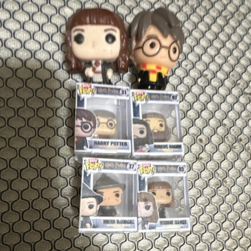 Harry potter collectibles - harry,