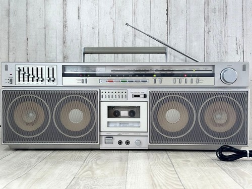 Pioneer 900 boombox stereo - pioneer,