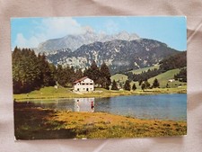 B87 CARTOLINA VIAGGIATA DINTORNI BORNO VALLECANONICA LAGHETTO FRASSINE ANIMATA