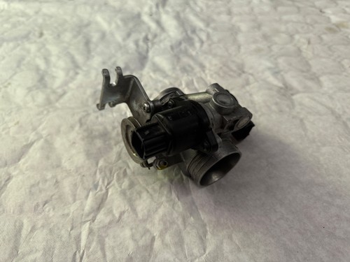 Papillon suzuki 200 uh - -,