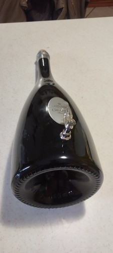 Bottiglia dosatore grappa