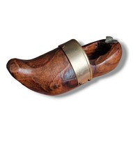 Vintage Carved Wooden Pipe