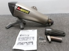 Silenziatore slip-on AKRAPOVIC