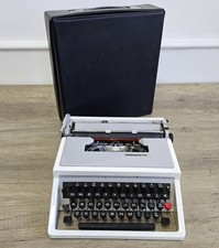 Typewriter Olivetti Underwood