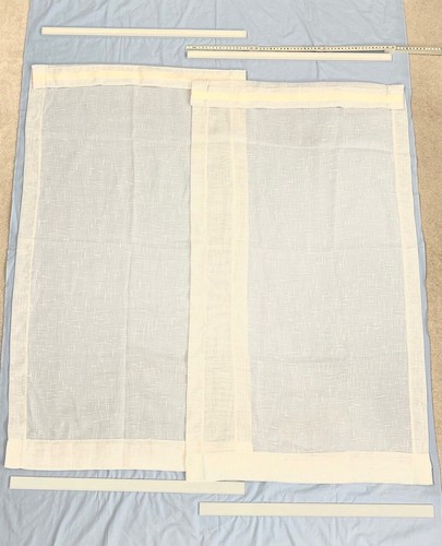 Tenda artigianale per finestra