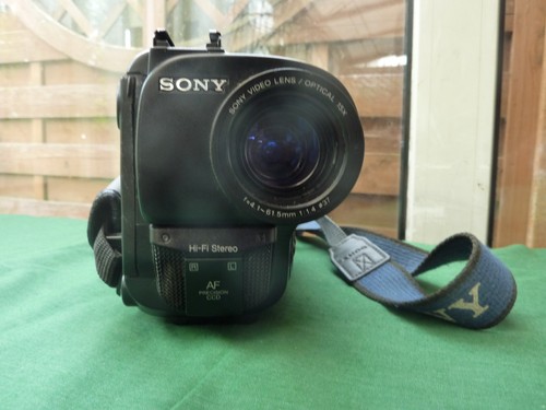 Sony steadyshot handycam - sony,