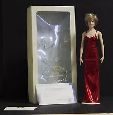 rara bambola vinile originale Franklin come nuova DIANA LA PRINCIPESSA DEL POPOLO ABITO ROSSO LAMé