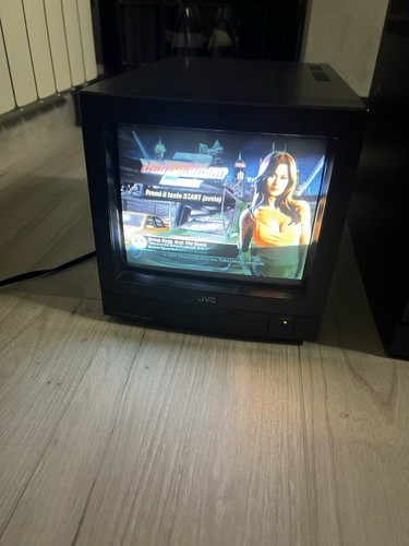 Jvc monitor professionale - jvc,