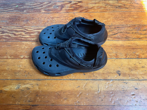 Satisfy x crocs - ===satisfy, zoccolo