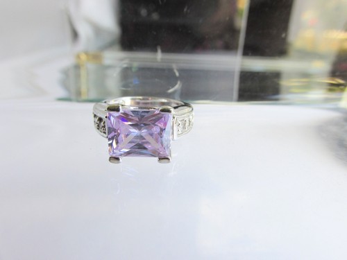 Anello stile mignolo cocktail