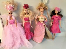 Lotto Di 4 Barbie Bellissime