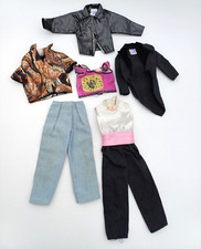 KEN MATTEL , SET DI VESTITI