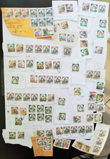 bp1  lotto blocco 100 francobolli  repubblica castelli d'italia su frammento