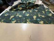 TESSUTO  SCAMPOLO DI 3 METRI