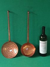 SET 2 VECCHI E GRANDI MESTOLI MESTOLO DA CUCINA FATTI A MANO RAME VINTAGE. CM64