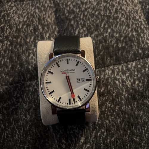 Orologio mondaine nuovo - orologio,