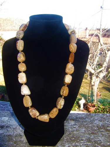 Collana pietra - -,