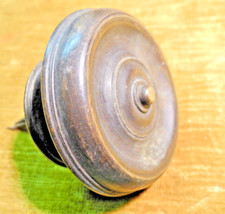 ANTICO POMOLO DI BRONZO CAVO, ASSEMBLATO, PER MOBILI DOPPIO CORPO , MODENA 1600