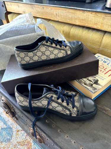 Authentic gucci monogram - gucci,