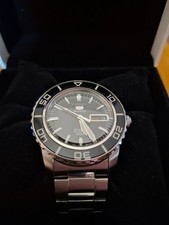Seiko 5 Sports SNZH55K1