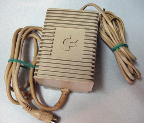 Alimentatore commodore - alimentatore,