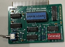 Apple II Computers Brain Board di Mike Willegal Ver aggiornata di Alex Kwleci...