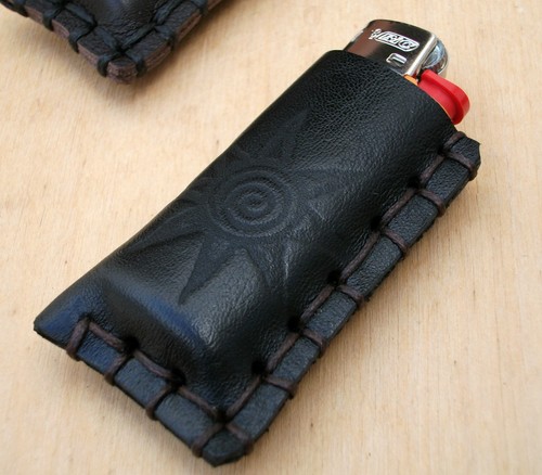 Porta accendino bic - accendino, piccolo