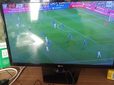 tv  o monitor LG 26 pollici, no smart e no dvbt2, perfettamente funzionante.