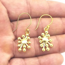 Orecchino artigianale in