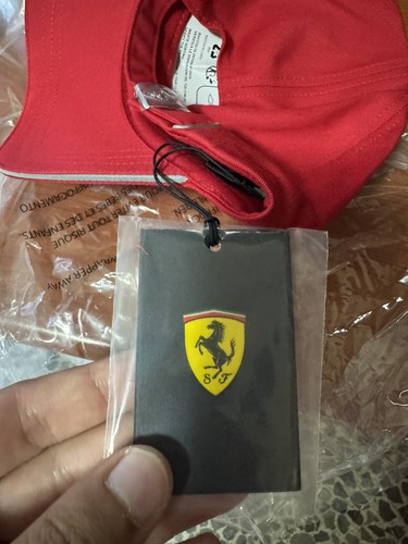 Cappello ferrari rosso - ferrari,