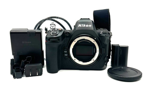 Come nuovo nikon z8 numero - [come,