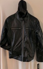 Giacca GUESS nera ecopelle taglia M moto biker cappuccio rimovibile zip davanti